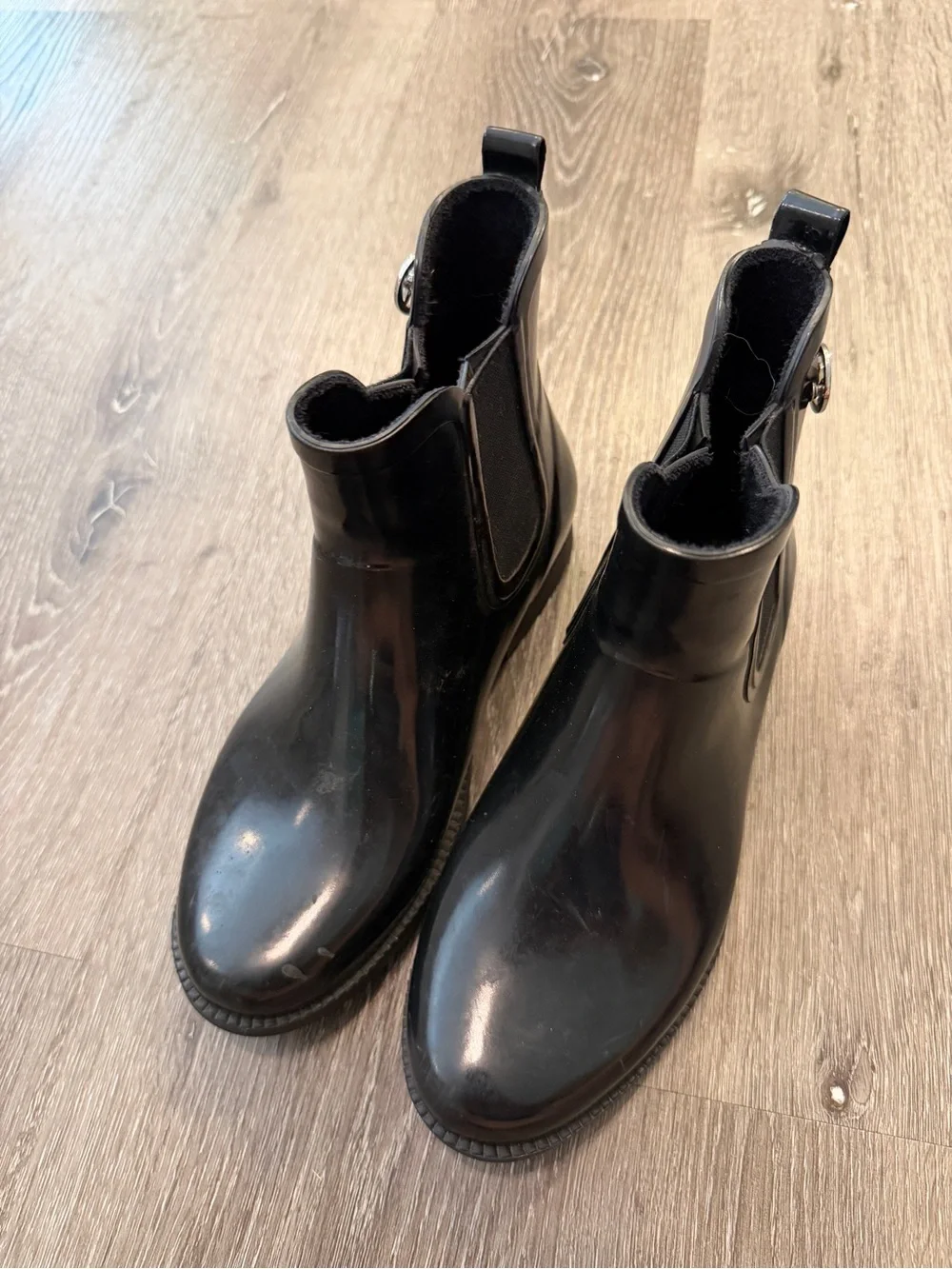 Michael Kors Black Glossy Chelsea-Style Rain Ankle Boots